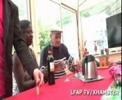  негритянку на секс втроем